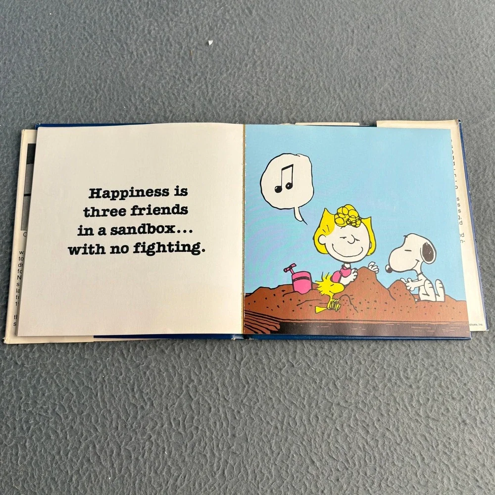 Happiness Is A Warm Puppy Charles M Schulz Peanuts Vintage Hardcover Book Blue